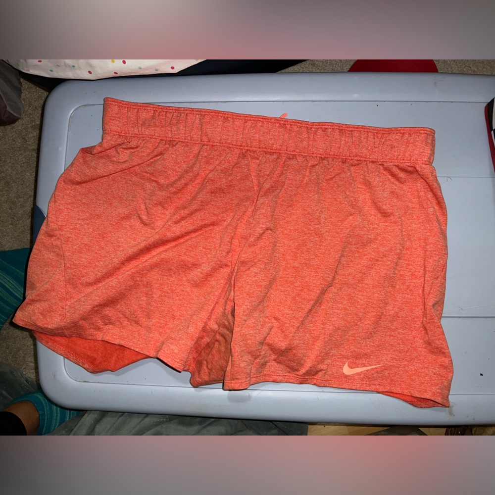 Coral nike XL shorts